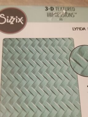 Sizzix 3-D Embossing Folder